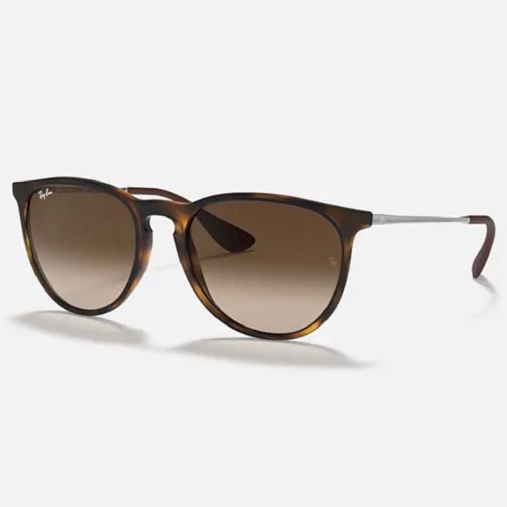 Classic Erika Ray-Bans. Tortoise frame with brown gradient lenses.